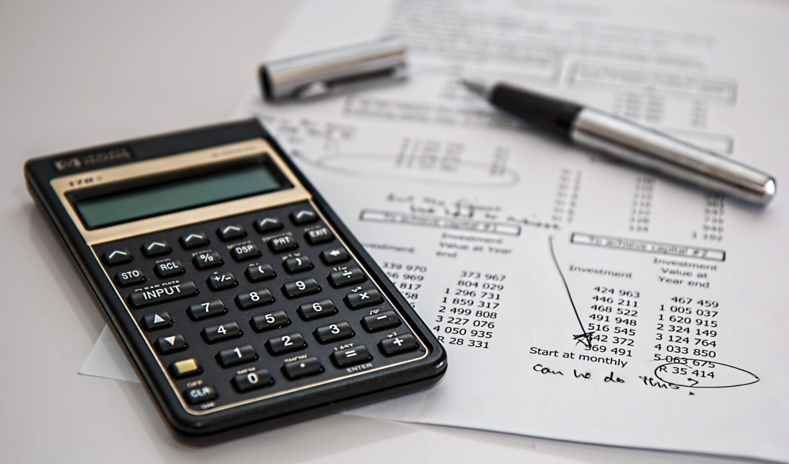 Understanding the Difference Between Budget and Cash Flow for Small Business